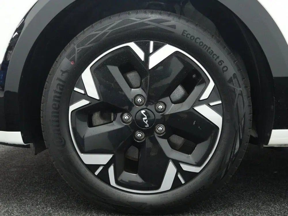 Kia Niro DynamicLine 64.8 kWh 204PK uit 2023, foto 7