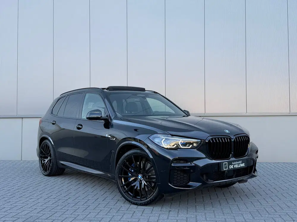 BMW X5 XDrive45e M-Sport uit 2022, foto 14