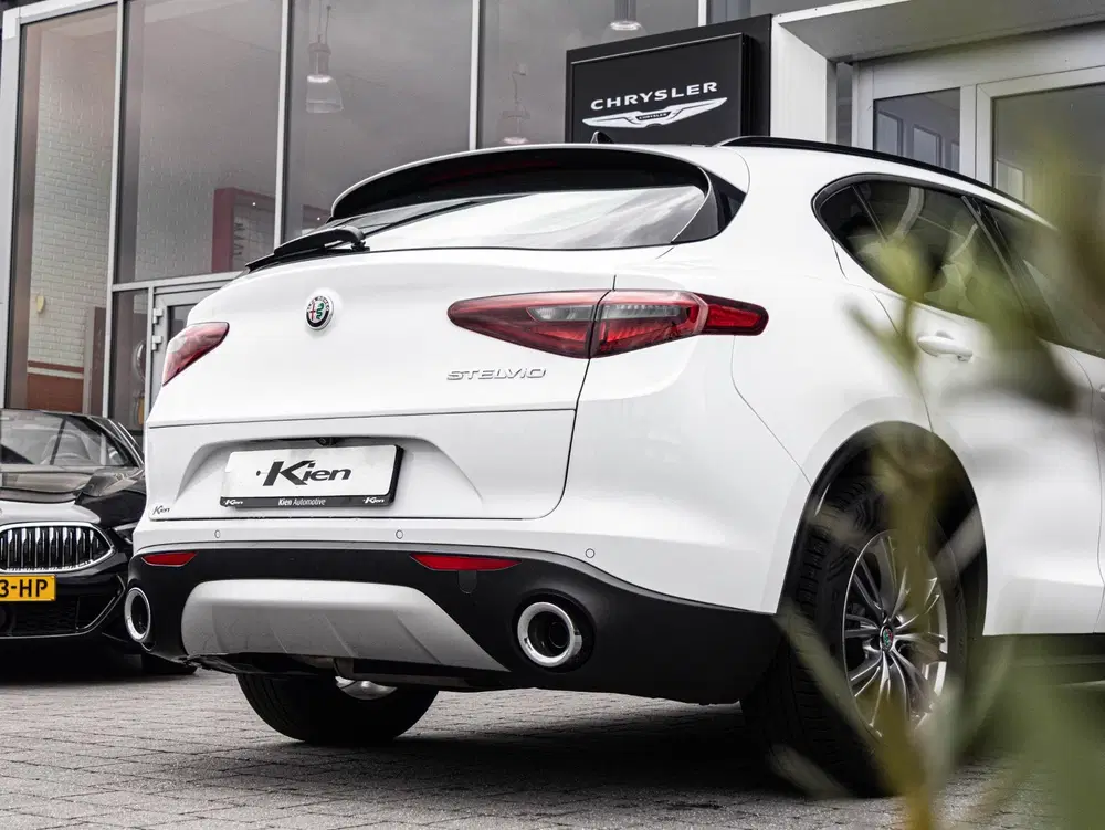 Alfa Romeo Stelvio 2.2d Super uit 2019, foto 5