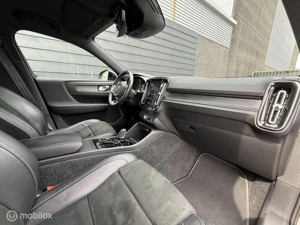 Volvo XC40 2.0 T4 R-Design 190PK LED uit 2019, foto 5