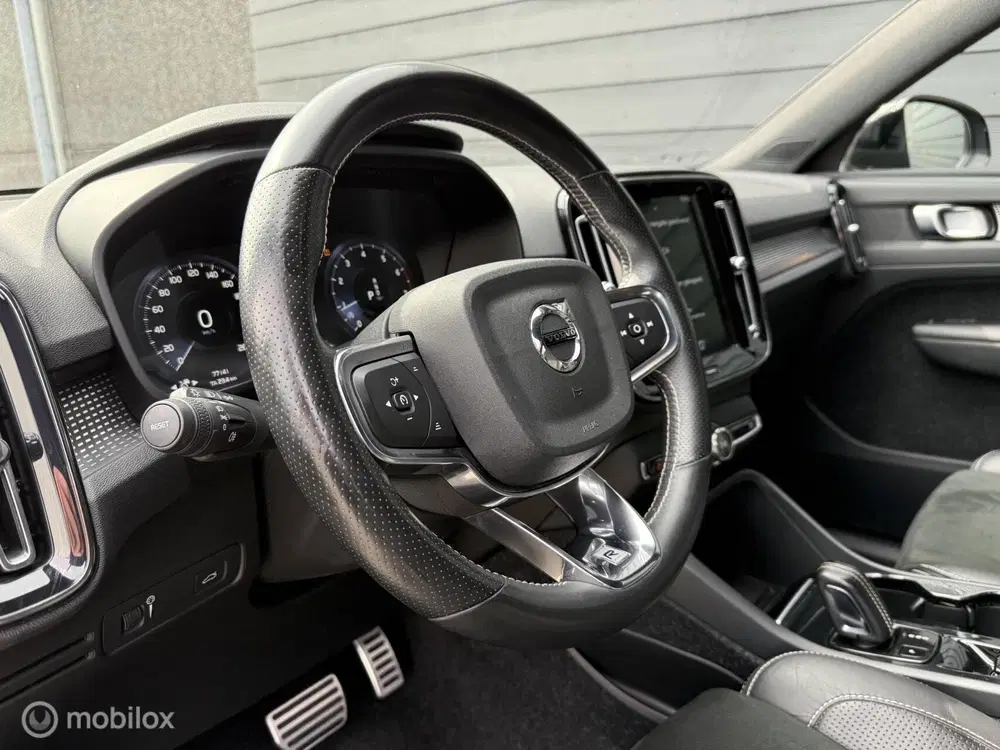Volvo XC40 2.0 T4 R-Design 190PK LED uit 2019, foto 6