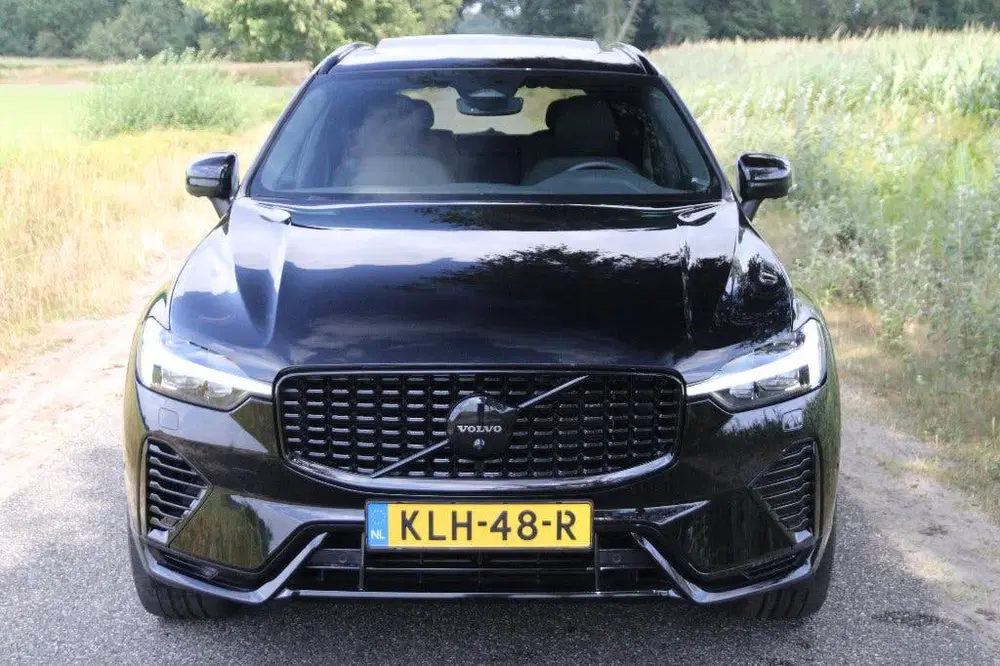 Volvo XC60 T6 Plug-in hybrid AWD Long Range uit 2022, foto 8