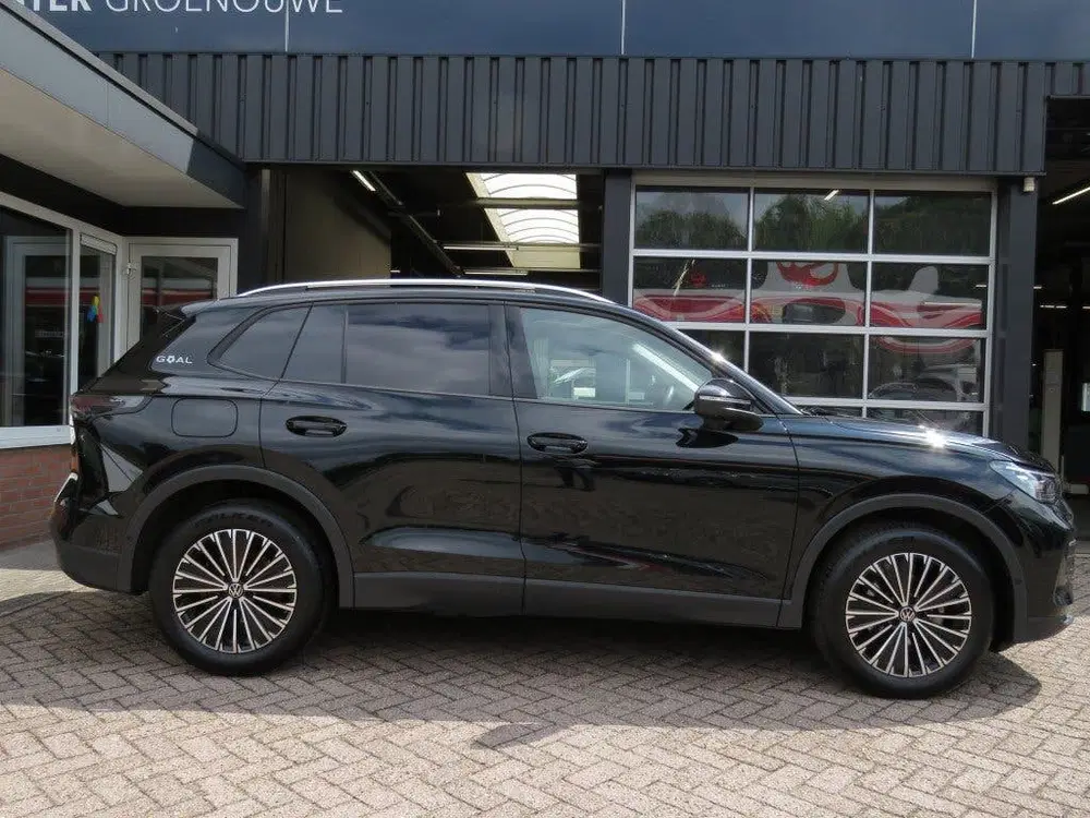 Volkswagen Tiguan 1.5 eTSI GOAL Edition uit 2025, foto 3