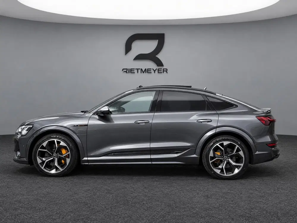Audi e-tron S quattro 508PK uit 2022, foto 2