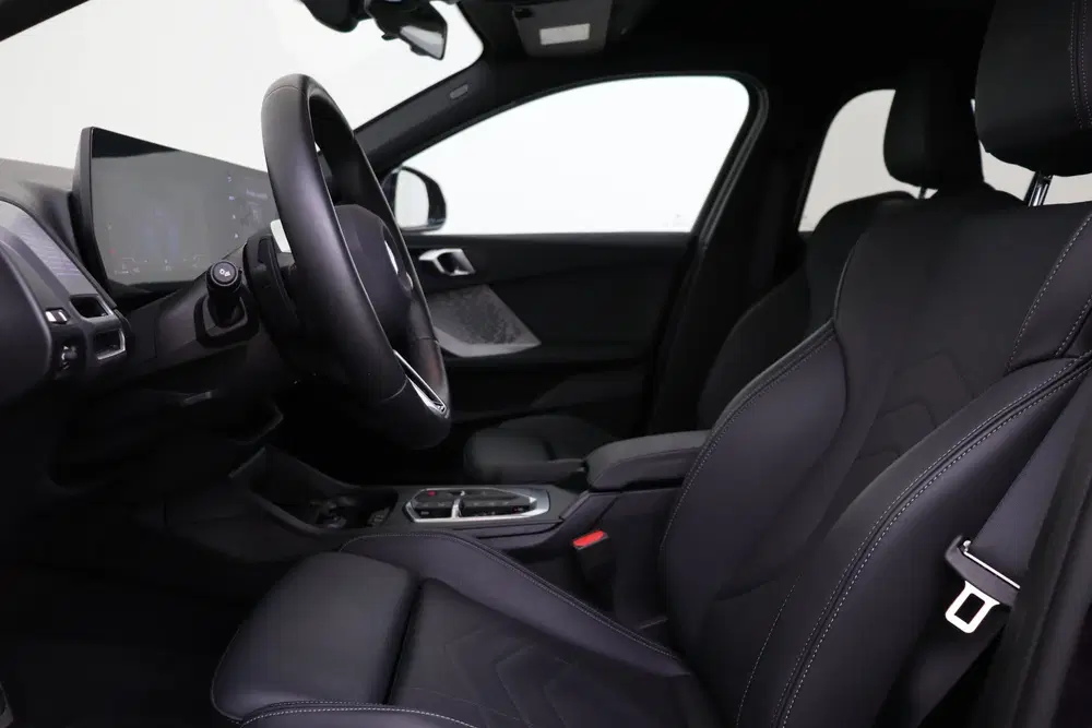 BMW 1-serie 120 M Sport Automaat uit 2025, foto 12