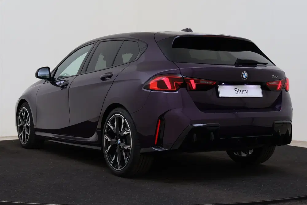 BMW 1-serie 120 M Sport Automaat uit 2025, foto 15