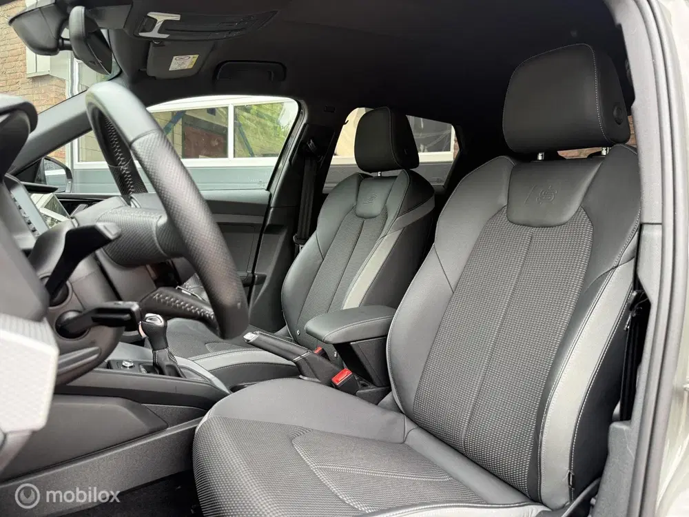Audi A1 30 TFSI S Line Carplay Climate Cruise LED uit 2019, foto 3
