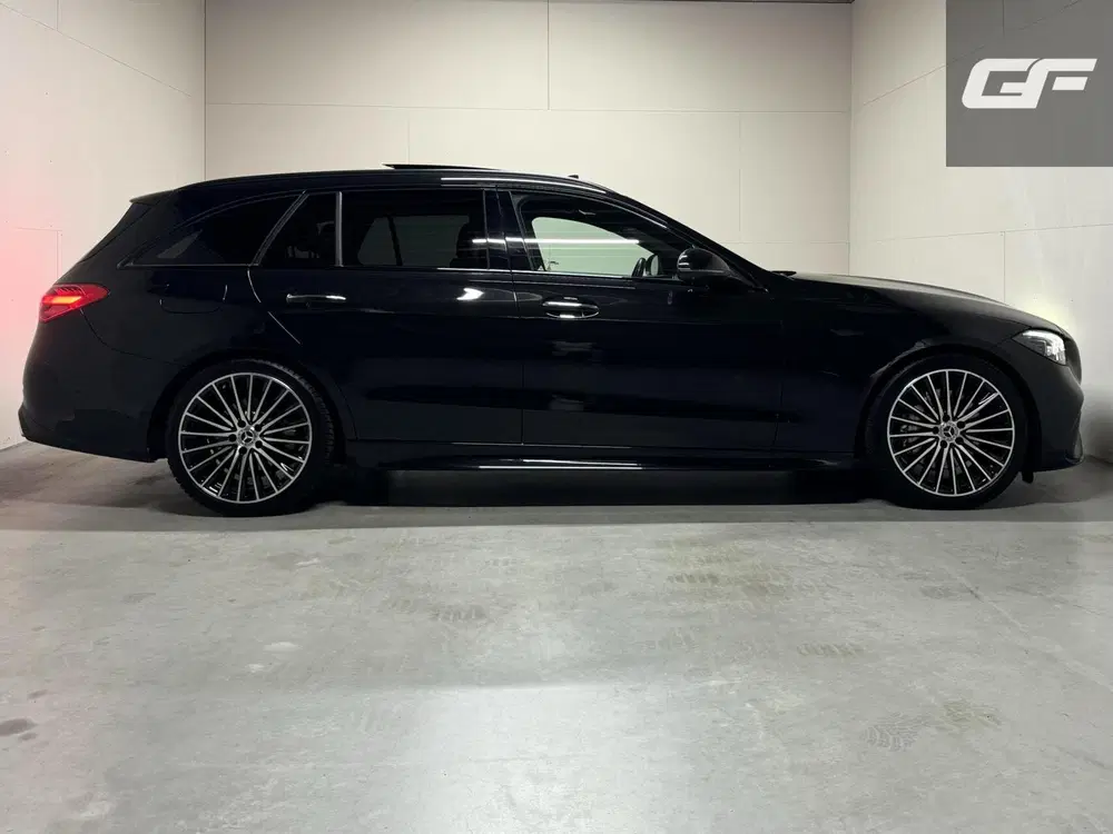 Mercedes-Benz C-Klasse Mercedes C-klasse Estate 200 AMG Pano 360° uit 2021, foto 3