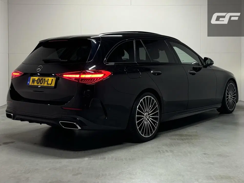 Mercedes-Benz C-Klasse Mercedes C-klasse Estate 200 AMG Pano 360° uit 2021, foto 4
