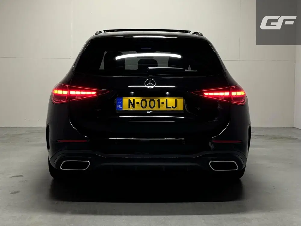 Mercedes-Benz C-Klasse Mercedes C-klasse Estate 200 AMG Pano 360° uit 2021, foto 6