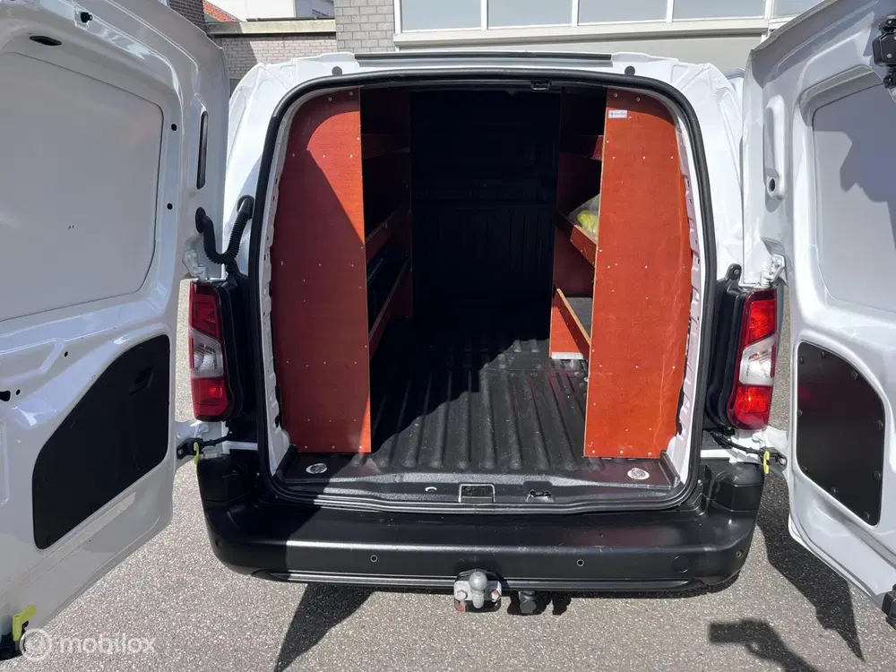 Opel Combo Combo 1.5D LANGE uitvoering Edition one uit 2020, foto 6