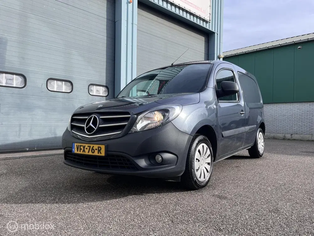 Mercedes-Benz Citan Mercedes Citan 109 CDI BlueEFFICIENCY Trek uit 2020, foto 2