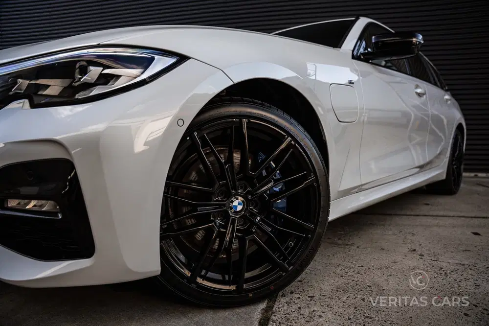 BMW 3-serie 330e xDrive 292PK uit 2020, foto 7