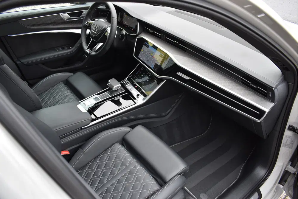 Audi A6 55 TFSI e Quattro Porsche Krijt Grijs Excl uit 2023, foto 13