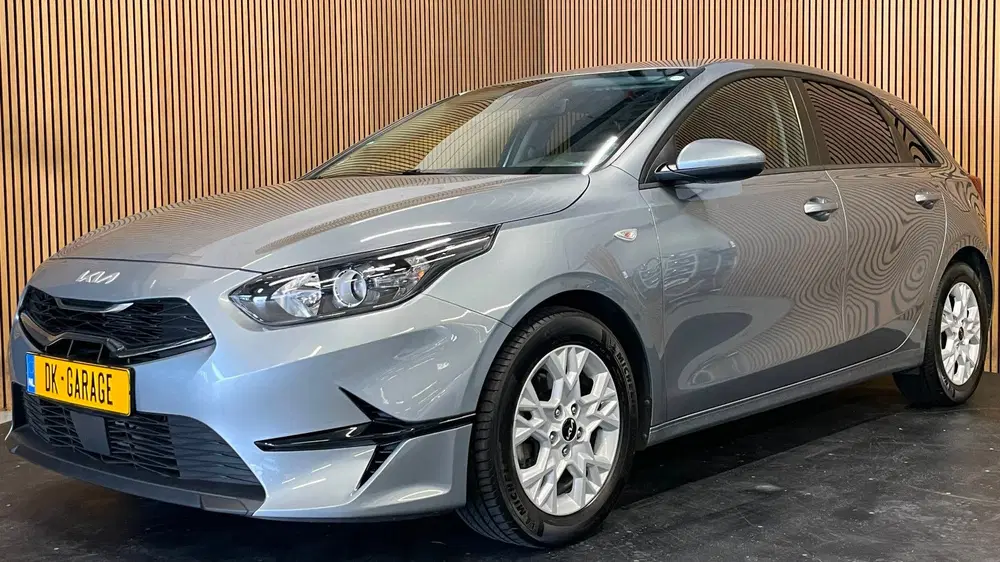 Kia Ceed 1.0 T-GDi DynamicLine uit 2023, foto 5
