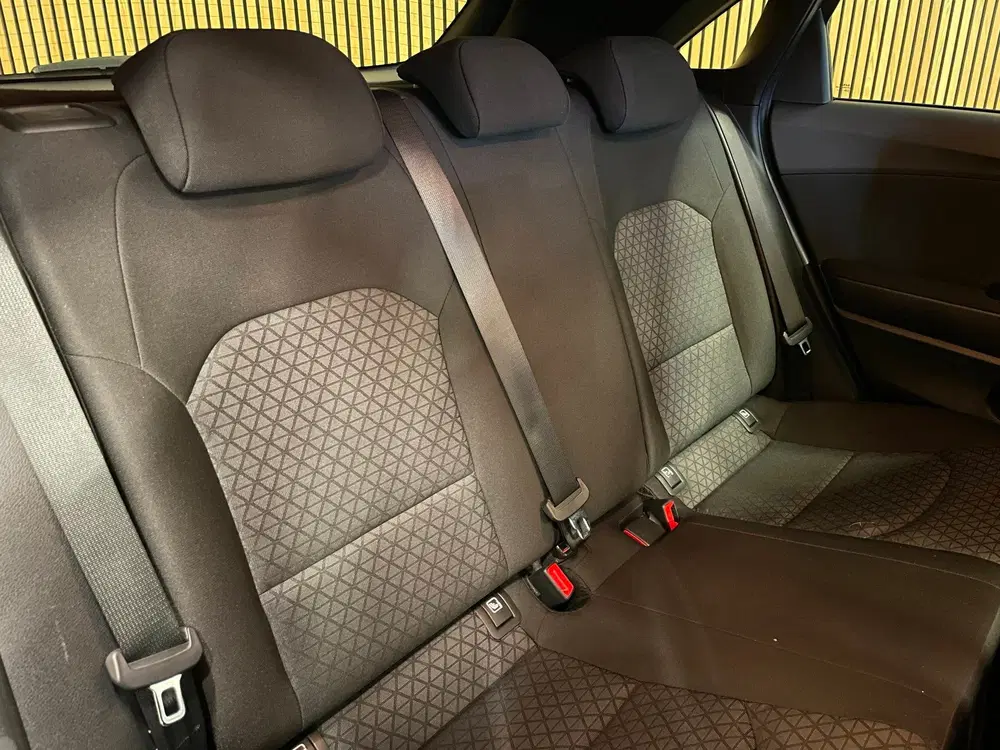 Kia Ceed 1.0 T-GDi DynamicLine uit 2023, foto 9
