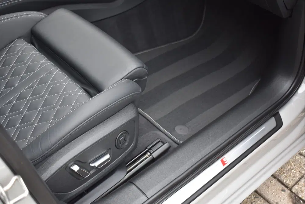 Audi A6 55 TFSI e Quattro Porsche Krijt Grijs Excl uit 2023, foto 14