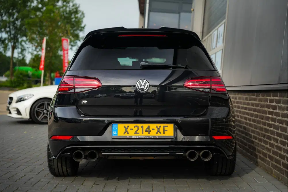 Volkswagen Golf 2.0 TSI 301 pk 4Motion R uit 2019, foto 8
