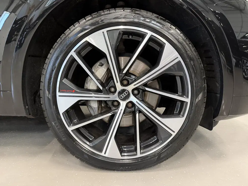 Audi Q5 55 TFSI e quattro 3x S-Line PANO uit 2023, foto 11