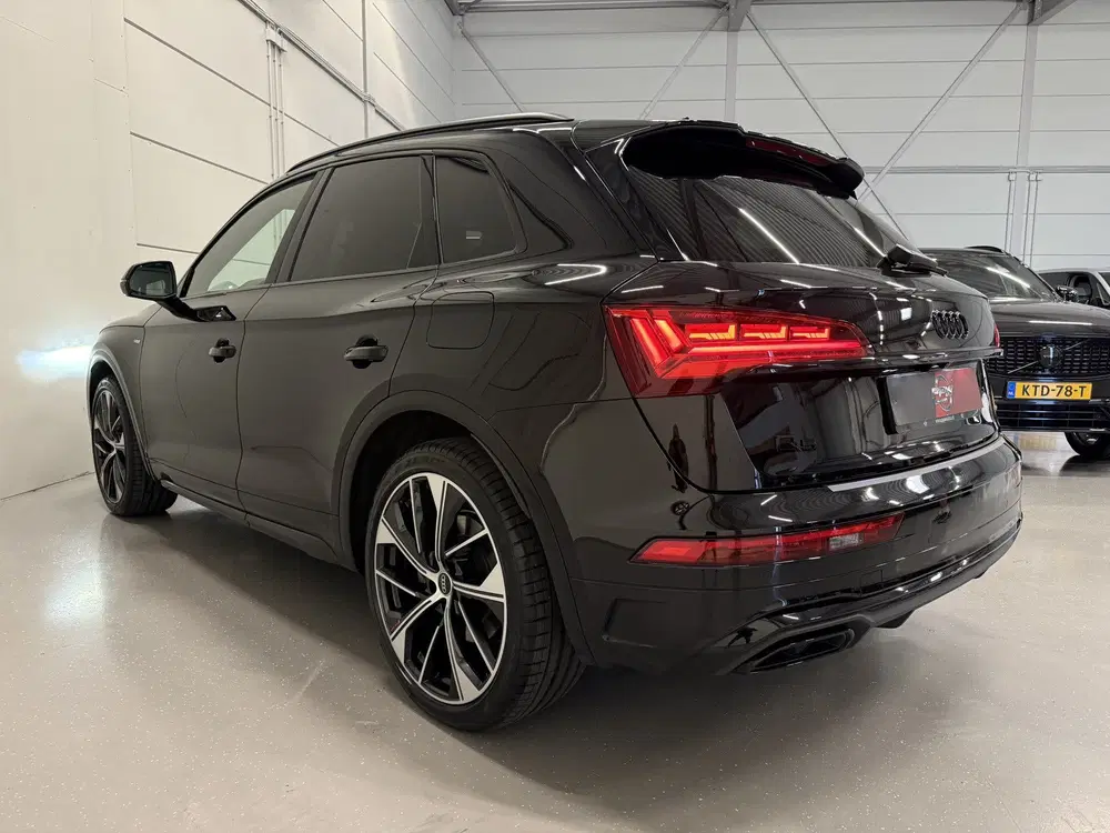 Audi Q5 55 TFSI e quattro 3x S-Line PANO uit 2023, foto 9