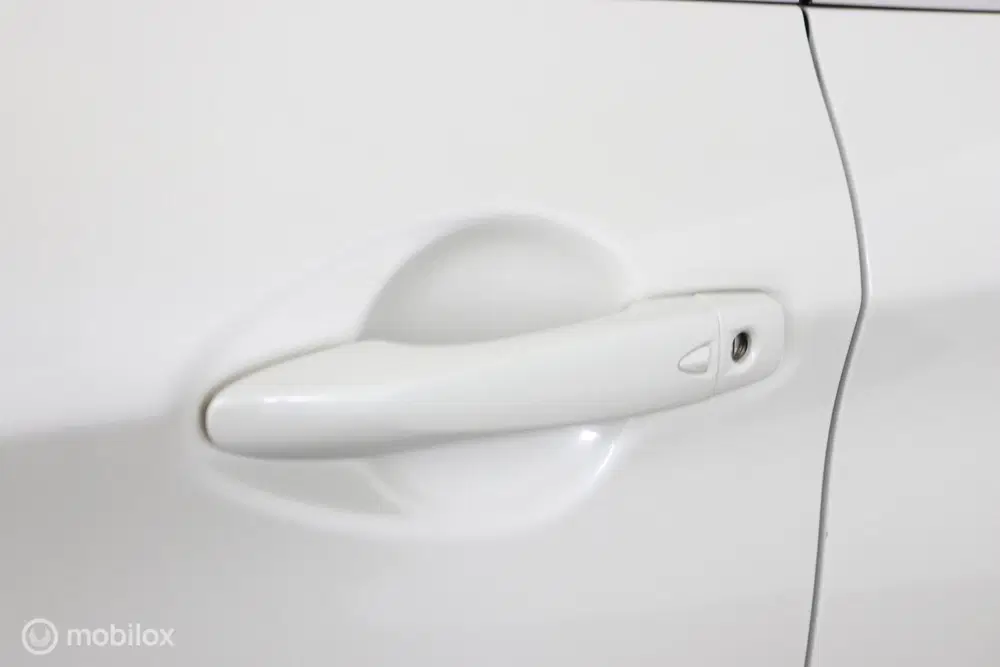 Nissan Qashqai 1.3 DIG-T N-Connecta PANO DAK uit 2019, foto 7