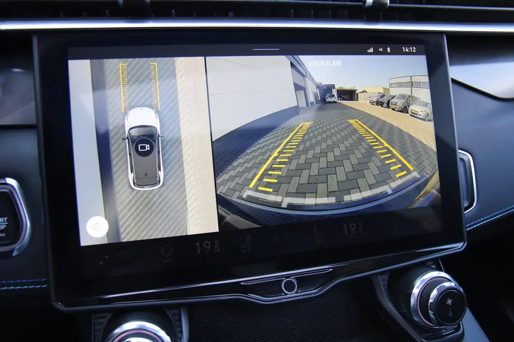 Lynk & Co 01 1.5 PHEV 262PK Zwarte Hemel 360 Camera NAP uit 2024, foto 13