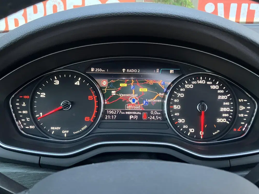 Audi A4 40 TDI quattro Design Pro Line Plus uit 2019, foto 13