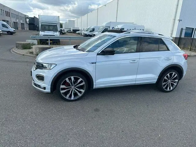 Volkswagen T-Roc 1.5 TSI Sport Business R-LINE uit 2019