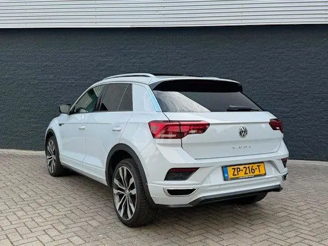 Volkswagen T-Roc 1.5 TSI Sport Business R-LINE uit 2019, foto 10