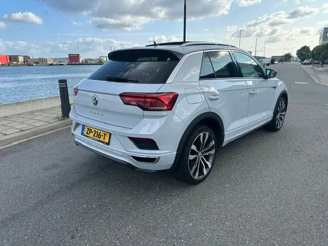 Volkswagen T-Roc 1.5 TSI Sport Business R-LINE uit 2019, foto 7