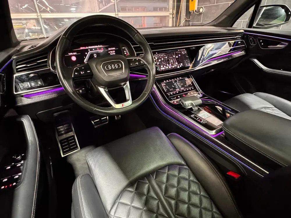 Audi SQ7 4.0 TDI SQ7 quattro 7p uit 2021, foto 9