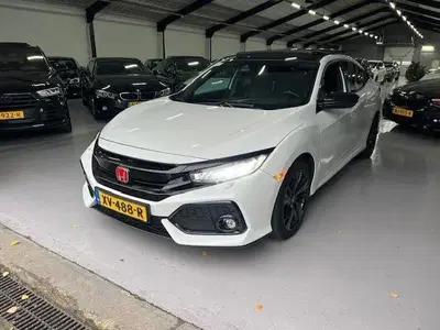 Honda Civic 1.0 i-VTEC Executive pano-leder-camera-key uit 2019