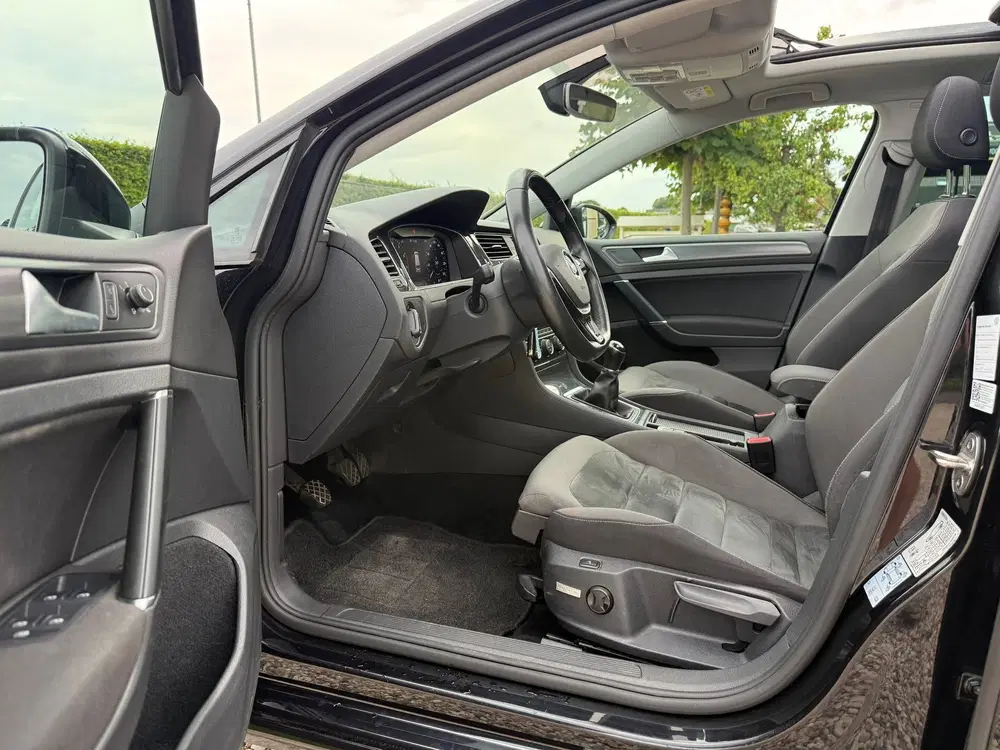 Volkswagen Golf 1.5 TSI Comfortline Business Virtual uit 2019, foto 14