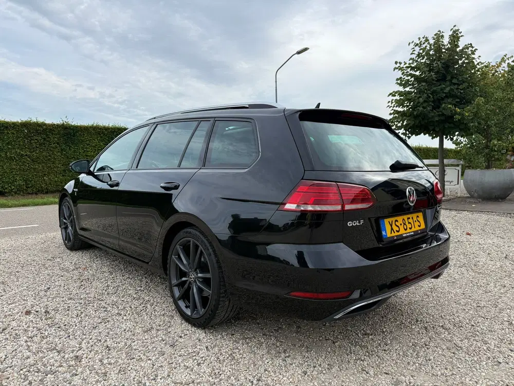 Volkswagen Golf 1.5 TSI Comfortline Business Virtual uit 2019, foto 2