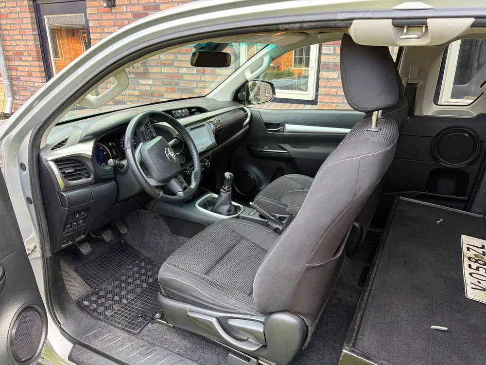 Toyota Hilux marge 2.4 D-4d-f 4WD 150PK 2019 uit 2019, foto 12