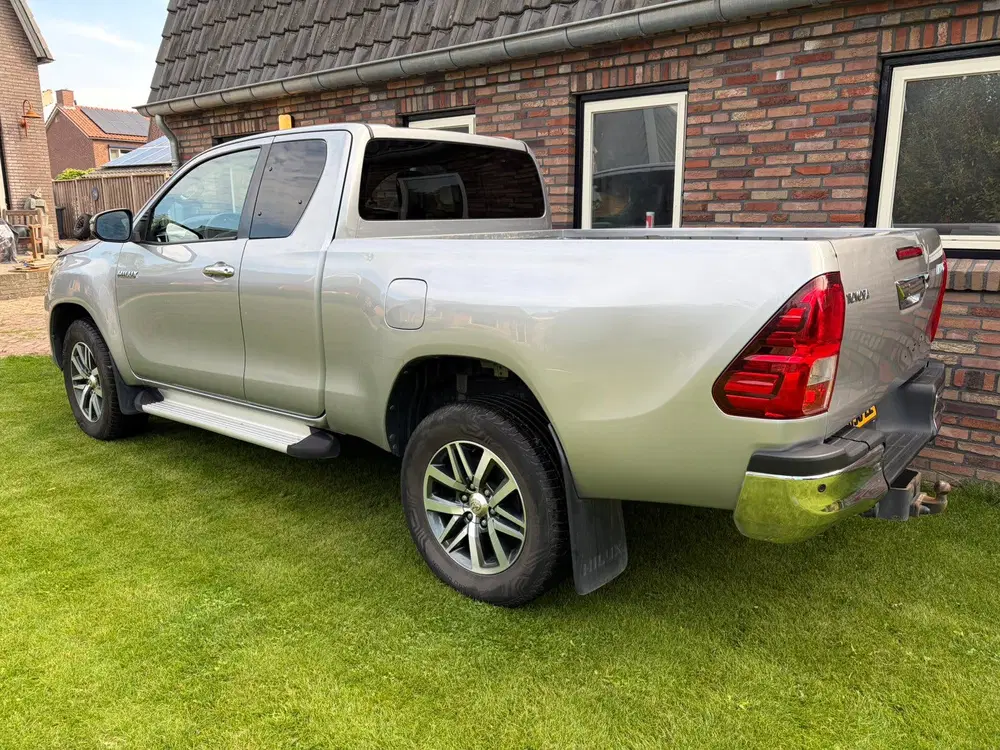 Toyota Hilux marge 2.4 D-4d-f 4WD 150PK 2019 uit 2019, foto 6