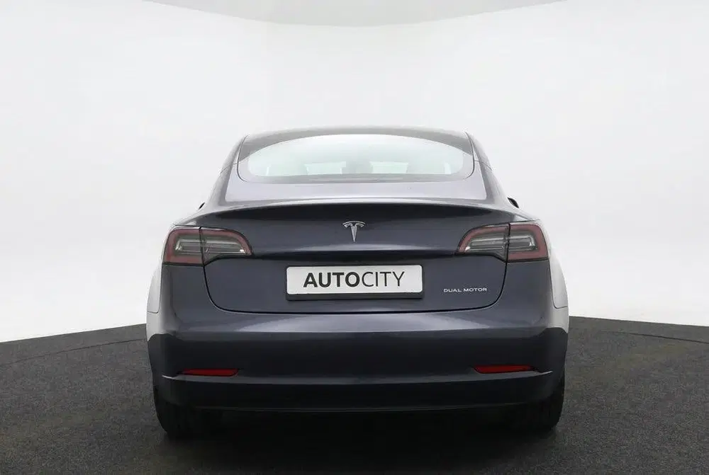 Tesla Model 3 Long Range AWD 75kWh 90% SOH l NL Auto l F uit 2020, foto 4