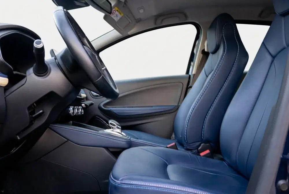 Renault ZOE R135 Série Limitée Rivièra SOH 95% l 52 kW uit 2021, foto 11
