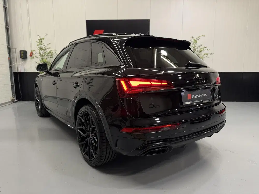 Audi Q5 55 TFSI e quattro Competition uit 2021, foto 14
