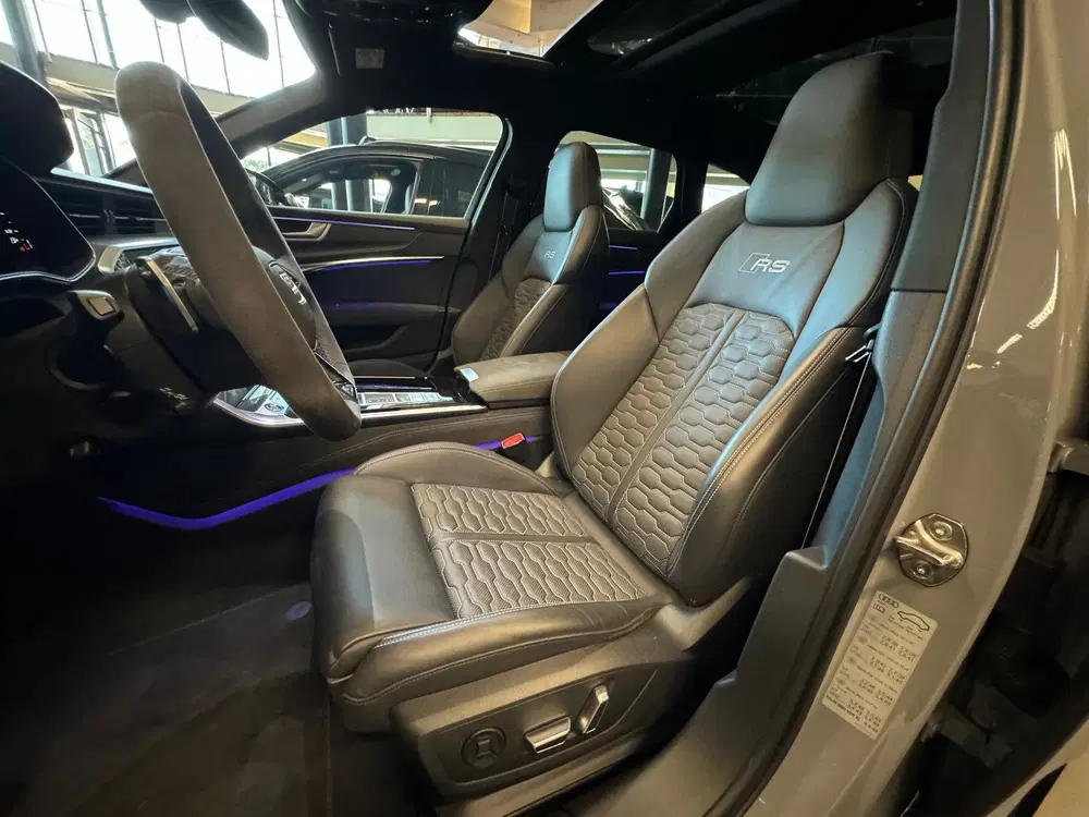 Audi RS6 TFSI quattro Performance 630PK Pano uit 2025, foto 5