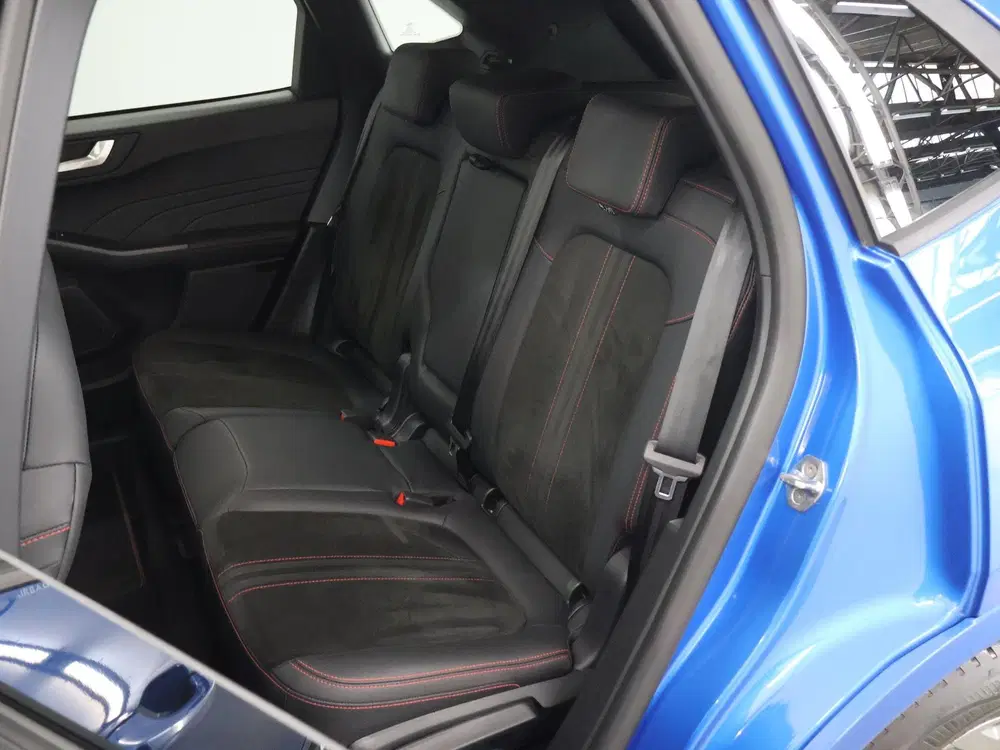 Ford Kuga 2.5 PHEV ST-Line X uit 2025, foto 11