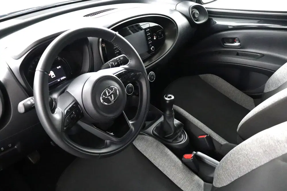 Toyota Aygo X 1.0 VVT-i MT Play uit 2023, foto 14