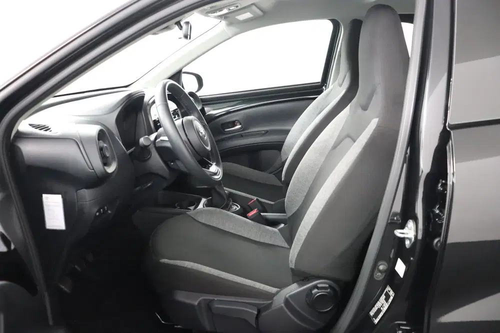 Toyota Aygo X 1.0 VVT-i MT Play uit 2023, foto 15