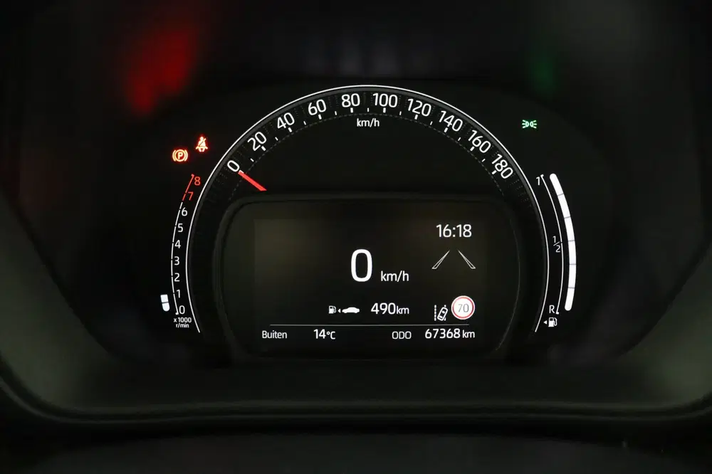 Toyota Aygo X 1.0 VVT-i MT Play uit 2023, foto 7