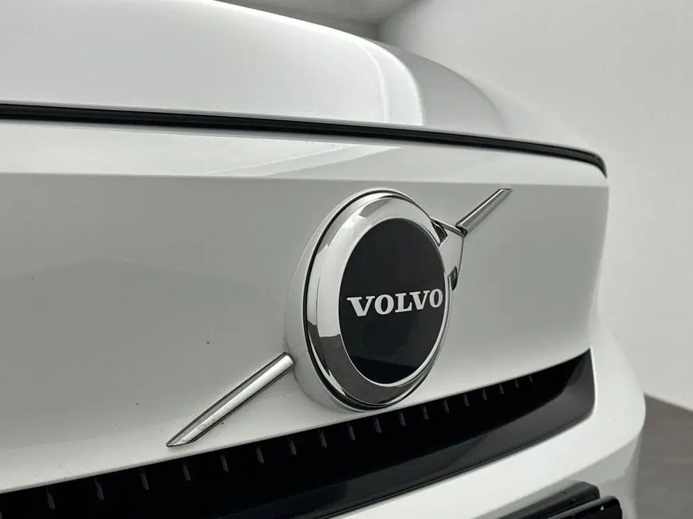 Volvo EX40 Twin Motor 409PK Plus 82Kwh uit 2025, foto 14