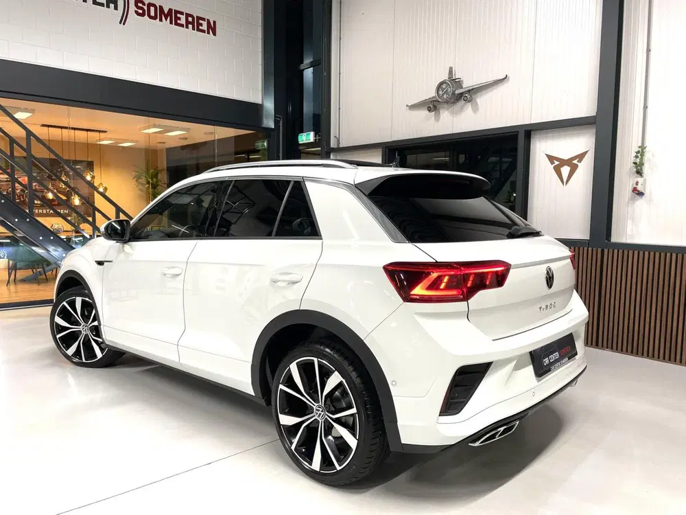 Volkswagen T-Roc 1.5 TSI R-Line uit 2022, foto 3