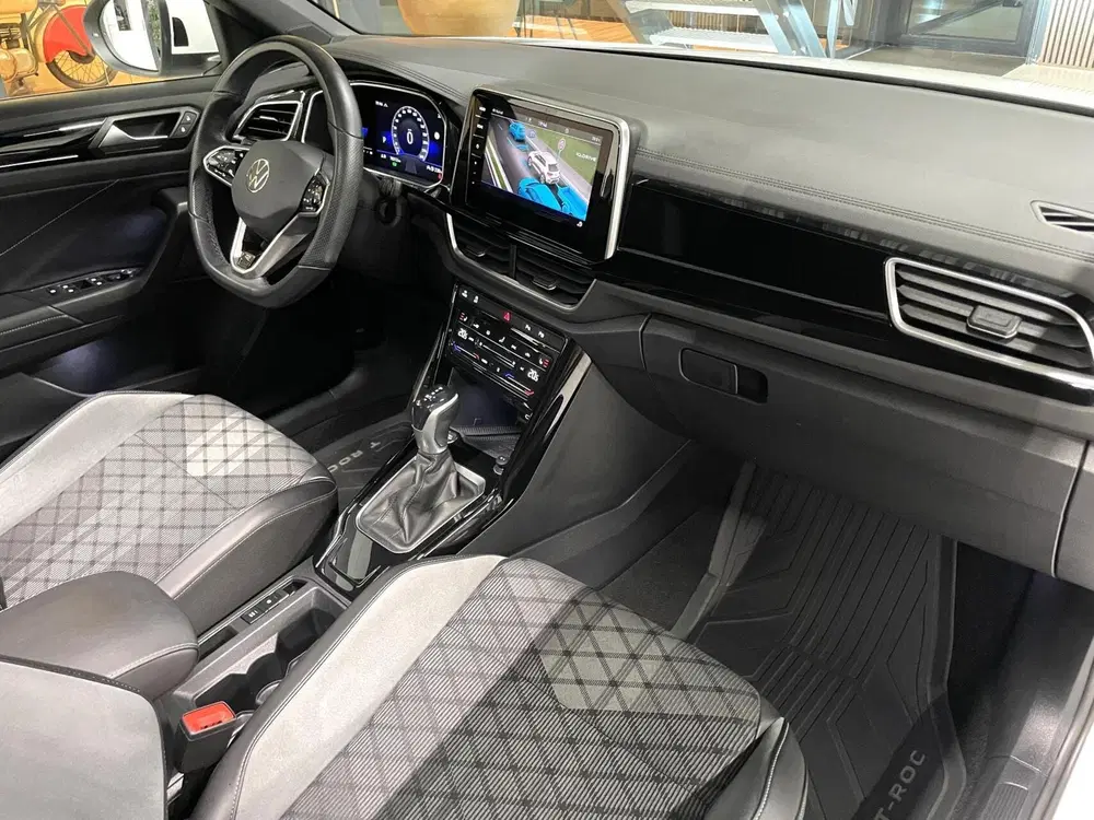 Volkswagen T-Roc 1.5 TSI R-Line uit 2022, foto 9