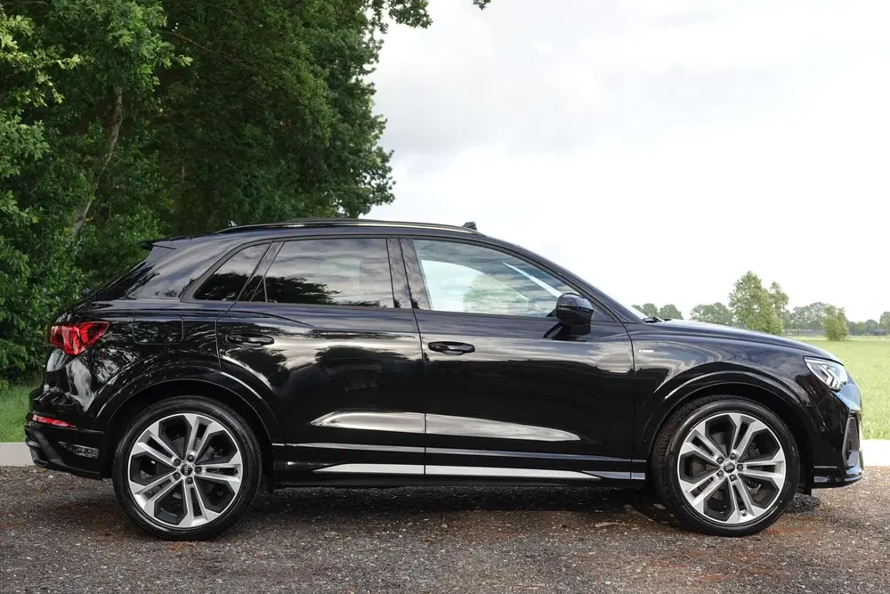 Audi Q3 40 TFSI Quattro S-Line PANO STANDKACHEL CA uit 2019, foto 13