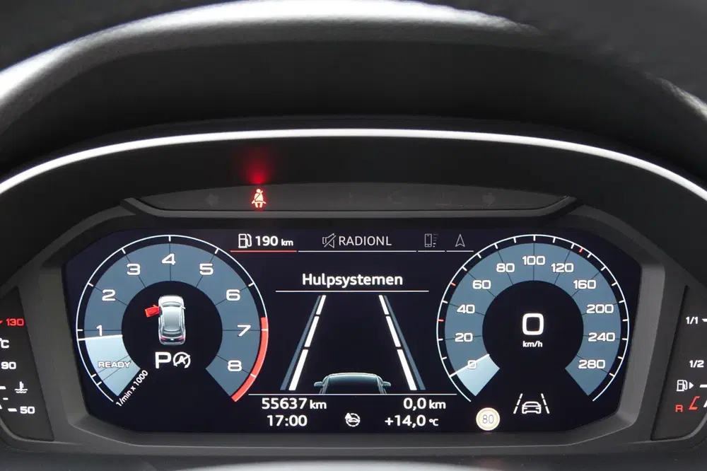Audi Q3 40 TFSI Quattro S-Line PANO STANDKACHEL CA uit 2019, foto 4