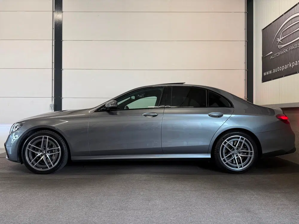 Mercedes-Benz E-Klasse AMG 53 4MATIC+ Pano uit 2020, foto 4